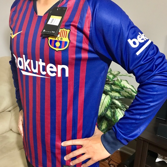 Barcelona Messi Home Soccer Jersey - Picture 2 of 4